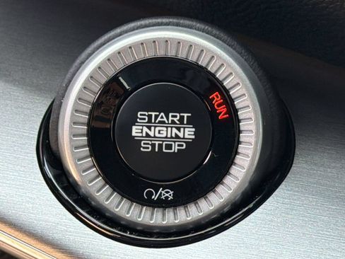 New 2026 Jeep Grand Wagoneer Limited AWD/4WD image 17
