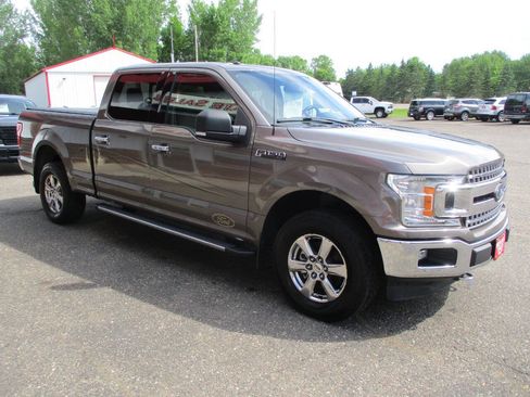 Used 2018 Ford F150 XLT w/ Equipment Group 302A Luxury AWD/4WD image 10