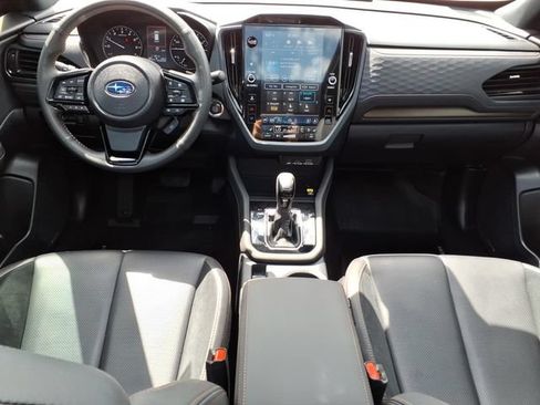 Certified 2025 Subaru Forester Touring AWD/4WD image 17