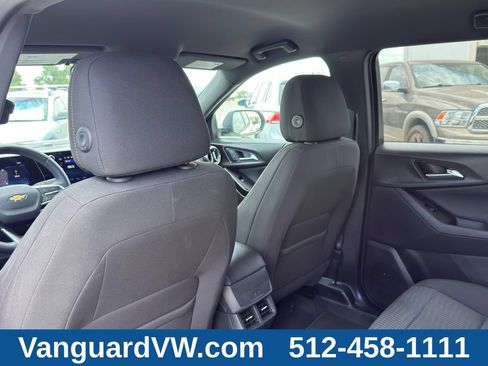 Used 2026 Chevrolet Equinox LT AWD/4WD image 29