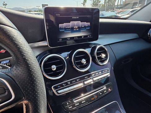 Used 2017 Mercedes-Benz C 300 Sedan image 33