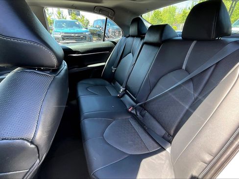 Used 2022 Toyota Camry XSE w/ Navigation Package image 22