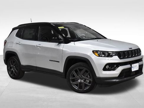 New 2026 Jeep Compass Limited image 4