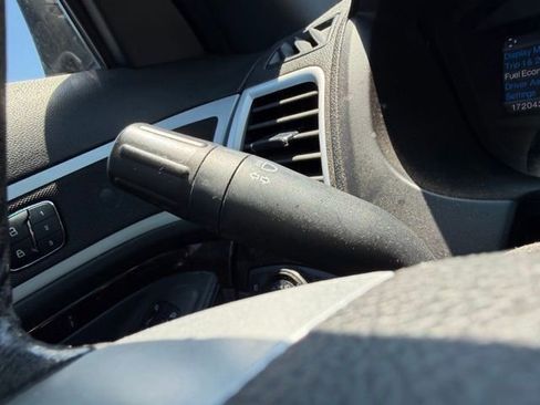 Used 2015 Ford Explorer Limited FWD image 12