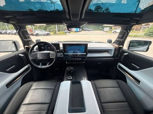 Used 2024 GMC Hummer EV 3X w/ LPO, Illumination Package AWD/4WD image 18