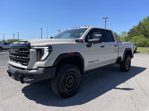 New 2026 GMC Sierra 2500 AT4X w/ AT4X AEV Edition AWD/4WD image 8