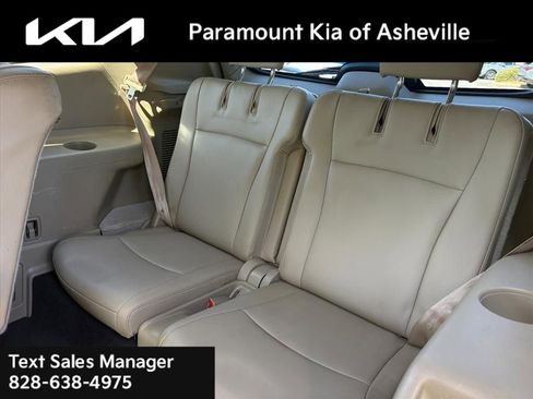 Used 2011 Toyota Highlander Limited w/ Tow Pkg image 22