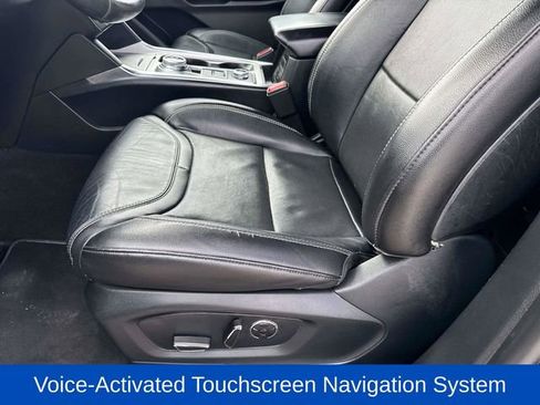 Used 2020 Ford Explorer ST w/ ST Street Pack image 22