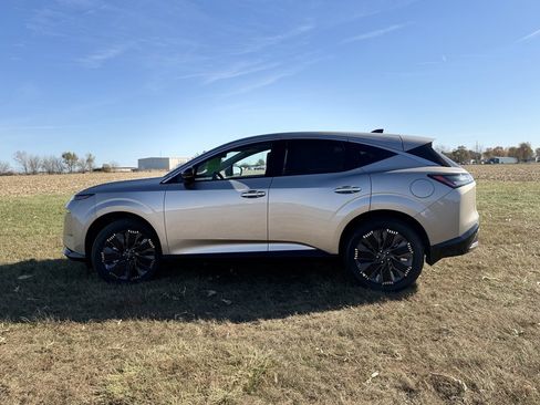 New 2026 Nissan Murano Platinum image 8