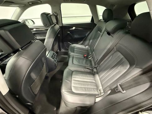 Used 2018 Audi Q5 2.0T Premium Plus w/ Premium Plus Package image 39