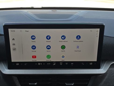 Used 2025 Ford Explorer Platinum w/ Ultimate Package image 37