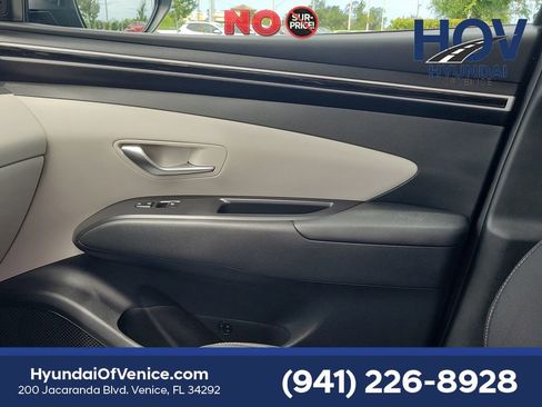 Used 2024 Hyundai Tucson SEL FWD image 31