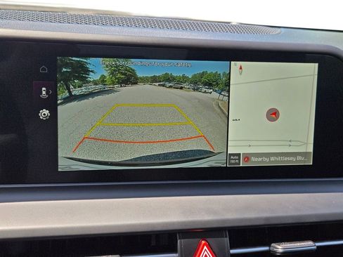 New 2026 Kia Seltos S FWD image 28