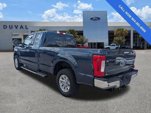 Used 2017 Ford F250 Lariat w/ Chrome Package RWD image 6