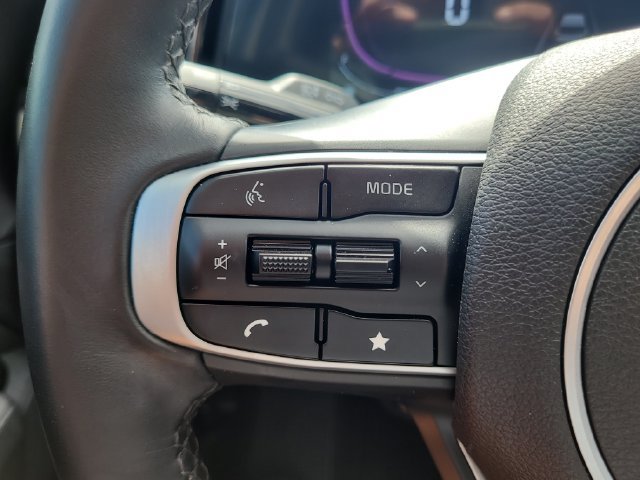 Used 2025 Kia Sportage EX w/ Premium Package FWD image 31