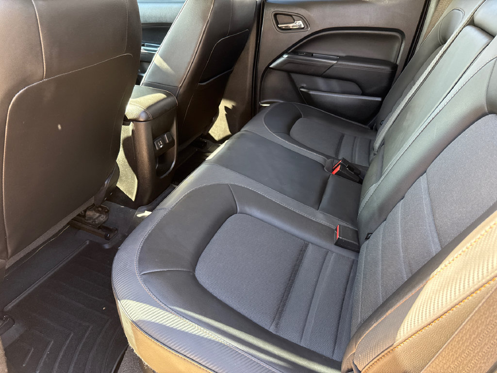 Used 2021 GMC Canyon AT4 w/ Trailering Package AWD/4WD image 15