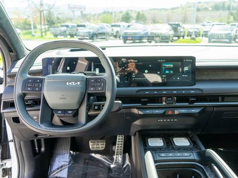 New 2027 Kia Telluride SX Prestige X-Pro AWD/4WD image 17