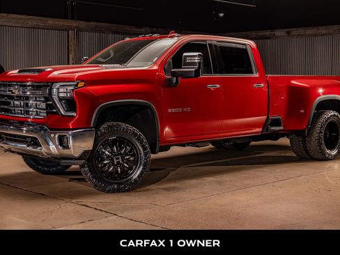 Used 2026 Chevrolet Silverado 3500 LTZ w/ LTZ Convenience Package image 5