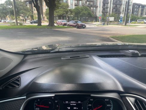 Used 2023 Chevrolet Malibu LT w/ Driver Confidence Package image 33