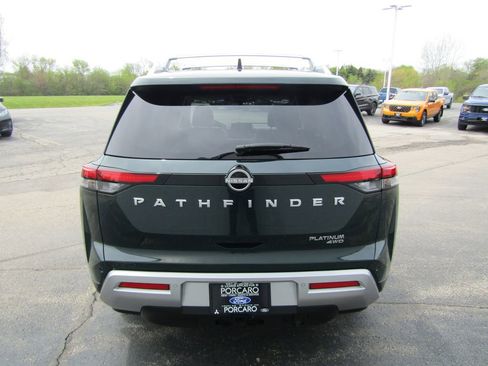Used 2025 Nissan Pathfinder Platinum w/ Cargo Package AWD/4WD image 4