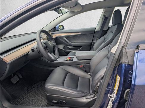 Used 2023 Tesla Model 3 Standard Range RWD image 18