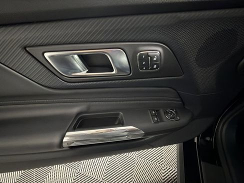 Used 2024 Ford Mustang GT Premium image 15