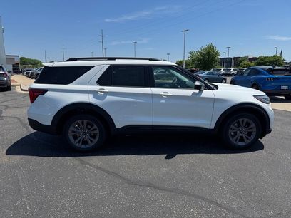 New 2026 Ford Explorer Active w/ Active Comfort Package