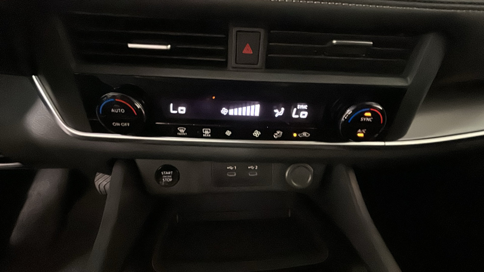 Certified 2026 Nissan Rogue SV AWD/4WD image 29