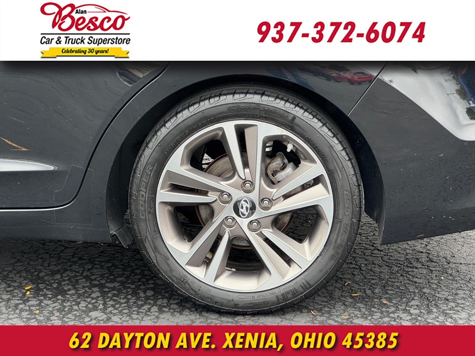 Used 2017 Hyundai Elantra Limited FWD image 6