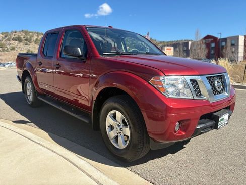 Used 2013 Nissan Frontier SV w/ SV Value Truck Pkg image 11