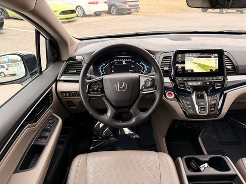 Used 2023 Honda Odyssey Elite image 33