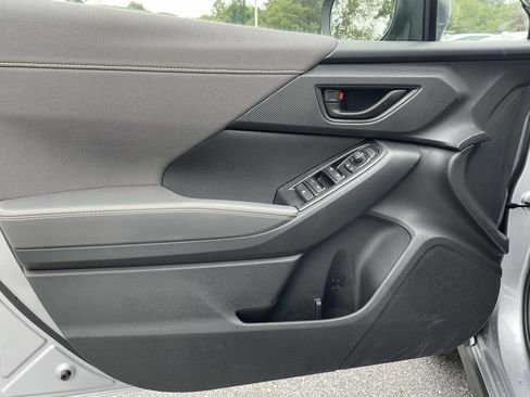 Used 2025 Subaru Crosstrek 2.5i Sport w/ Crosstrek Mirror Package image 5