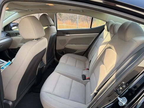 Used 2019 Hyundai Elantra Value Edition image 16