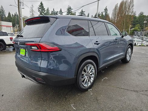 New 2026 Toyota Grand Highlander Platinum image 7