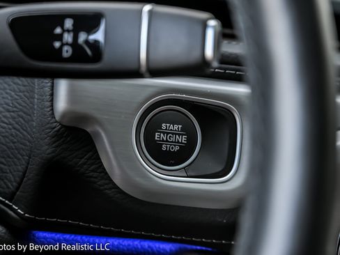 Used 2024 Mercedes-Benz G 550 image 43