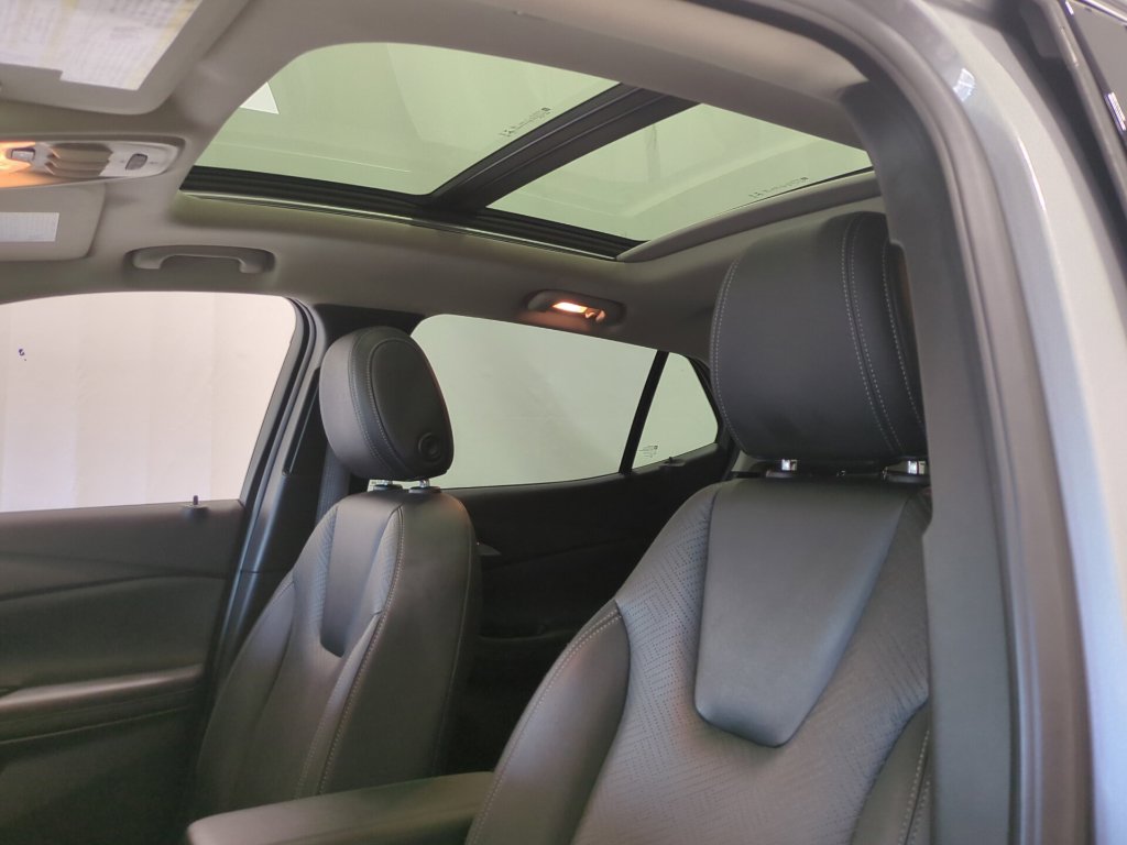Used 2023 Buick Encore GX Essence w/ Experience Buick Package AWD/4WD image 8