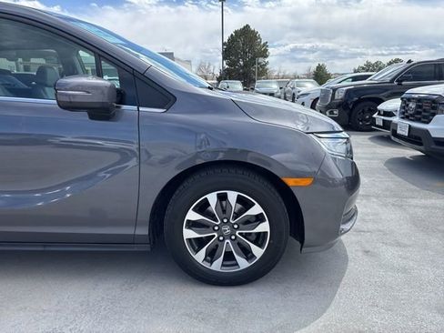 Used 2022 Honda Odyssey EX-L image 2