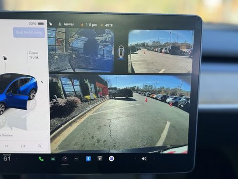 Used 2024 Tesla Model Y Long Range image 51