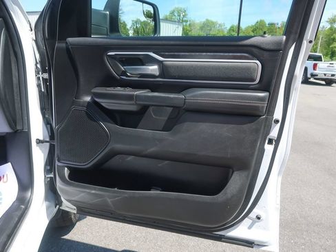 Used 2022 RAM 1500 Big Horn AWD/4WD image 32