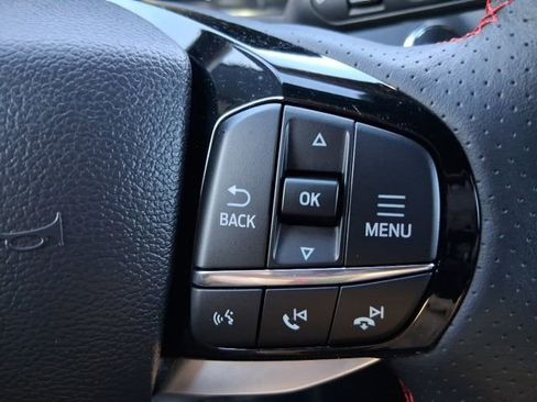 Used 2025 Ford Explorer ST-Line w/ ST-Line Street Pack image 22