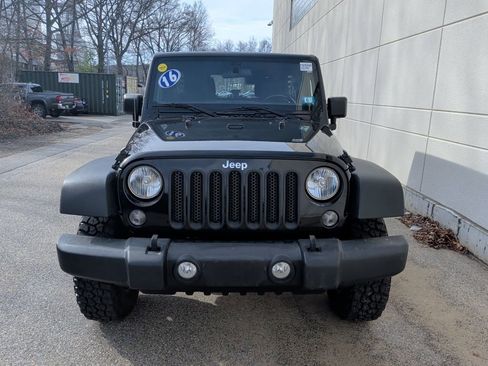 Used 2016 Jeep Wrangler Unlimited Sport w/ Max Tow Package image 3