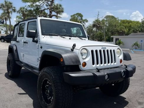 Used 2012 Jeep Wrangler Unlimited Sport AWD/4WD image 3