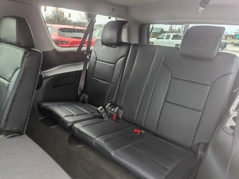 Used 2016 GMC Yukon XL SLE w/ Convenience Package image 19