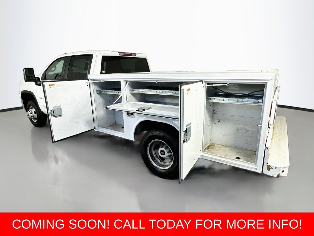 Used 2023 Chevrolet Silverado 3500 W/T RWD image 34