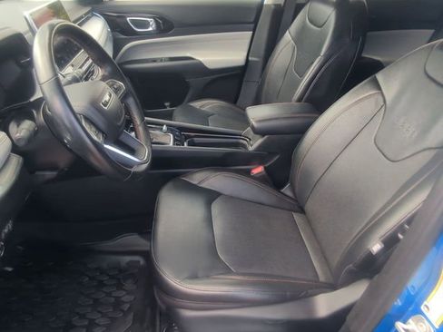 Used 2022 Jeep Compass Limited AWD/4WD image 11