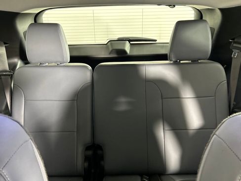 Used 2020 Chevrolet Traverse LT w/ LT Premium Package image 20