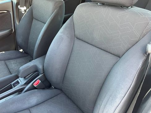 Used 2015 Honda Fit image 11