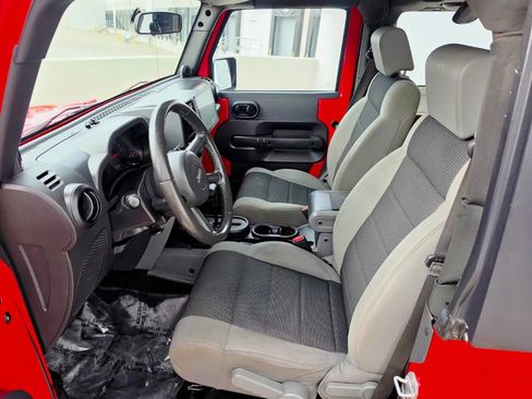 Used 2007 Jeep Wrangler X AWD/4WD image 9