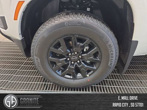 New 2026 Nissan Frontier SV w/ SV Convenience Package AWD/4WD image 26
