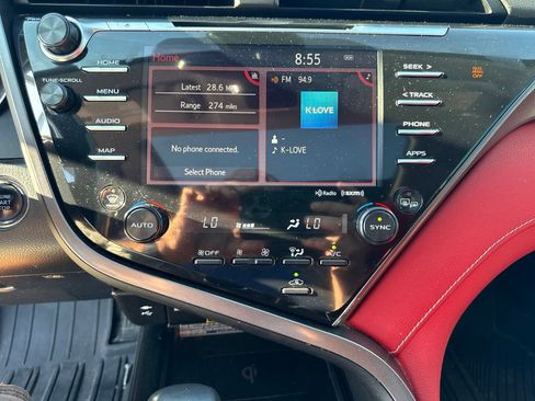 Used 2019 Toyota Camry XSE FWD image 24